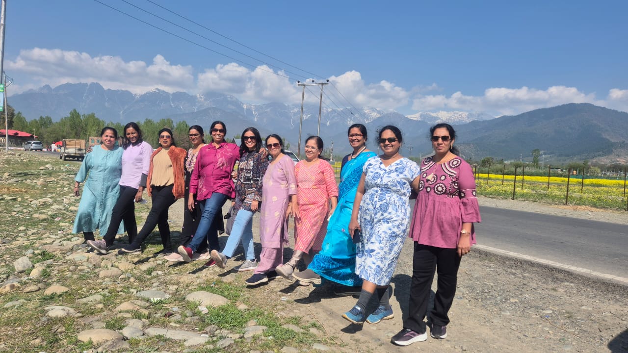 hyderabadladiestravelclub38